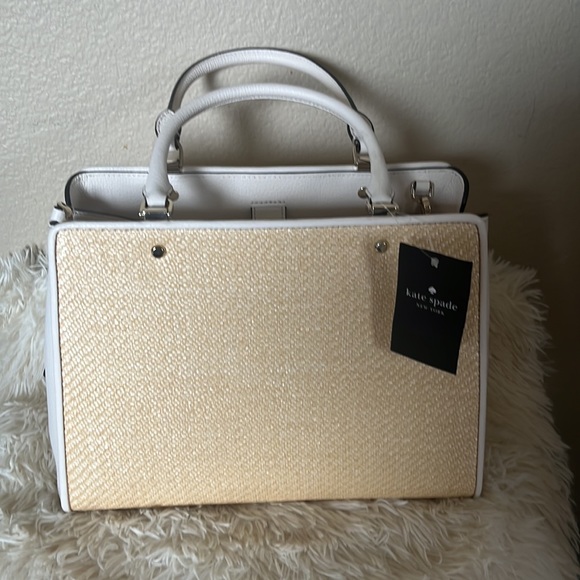 BNWT Kate spade Straw Medium with wallet color block included - Picture 2 of 14